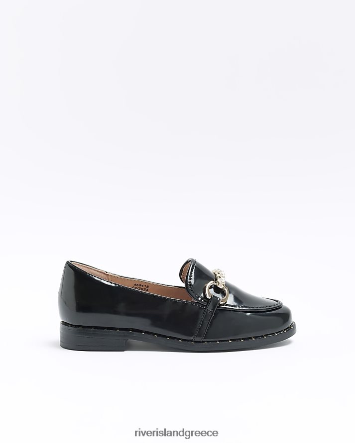 River Island είδη υπόδησης μαύρος κορίτσια g patent loafers με λεπτομέρεια με μαργαριταρένια αλυσίδα B6N8X6029
